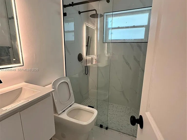 3101 SW 102nd Pl — Photo 6