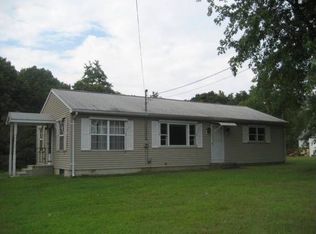 1403 Norwich Rd, Plainfield, CT 06374