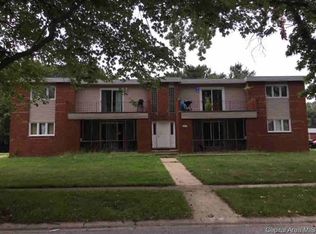 2201 Saratoga Dr, Springfield, IL 62704