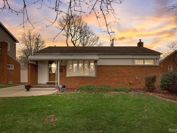 16727 Cameron St, Southgate, MI 48195