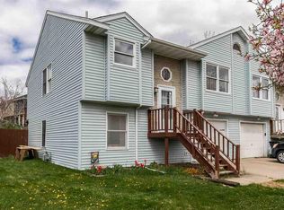 1991 Holiday Rd, Coralville, IA 52241