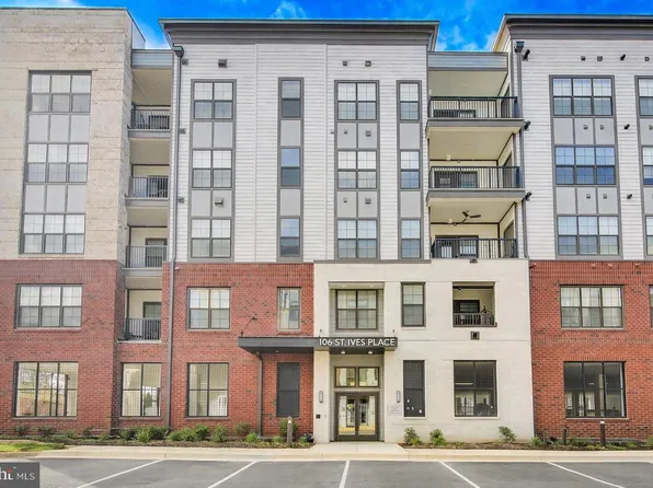 106 Saint Ives Pl Unit 408, Oxon Hill, MD 20745