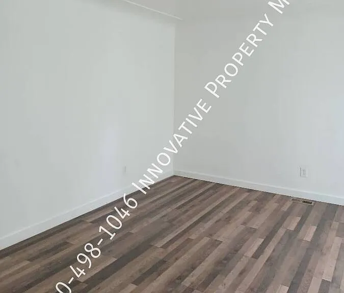 5476 Westchester Dr — Photo 3