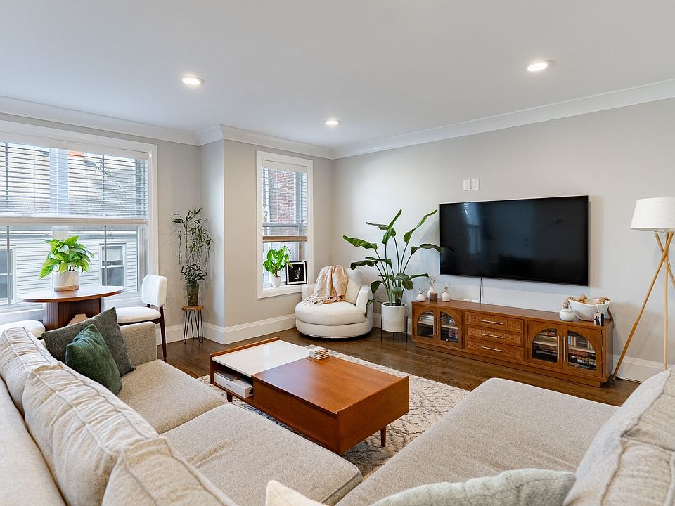 1st image of 21A High St #1