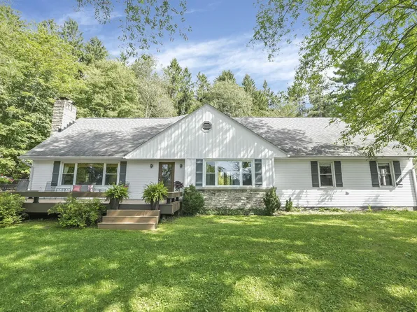 3175 Sharon Valley Rd NE, Newark, OH 43055