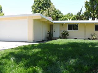 3824 Louis Rd, Palo Alto, CA 94303