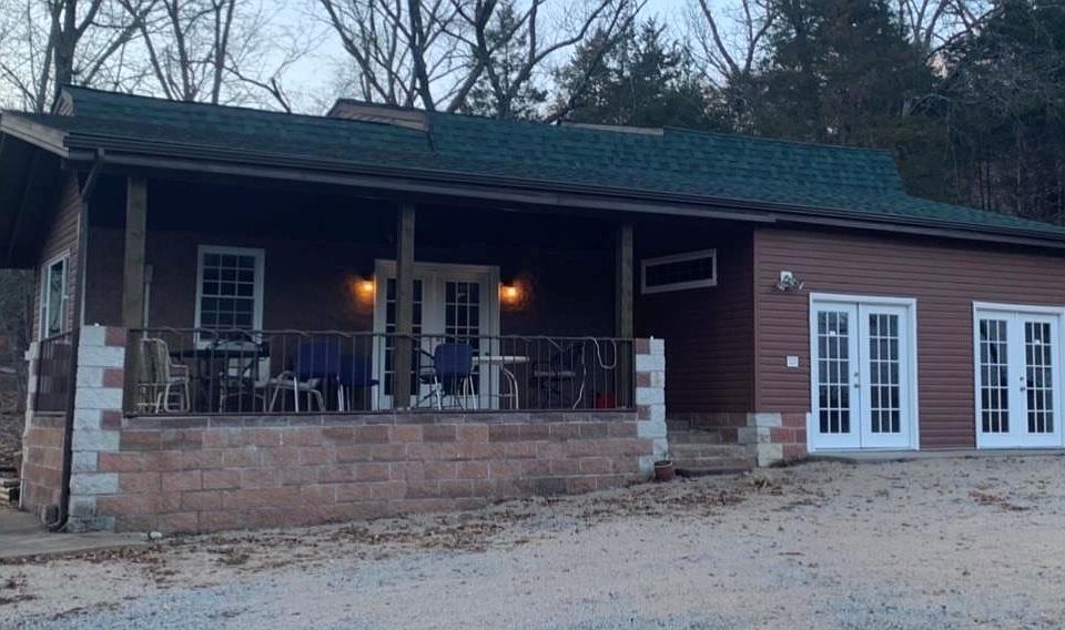 1st image of 6051 Valley Dr
