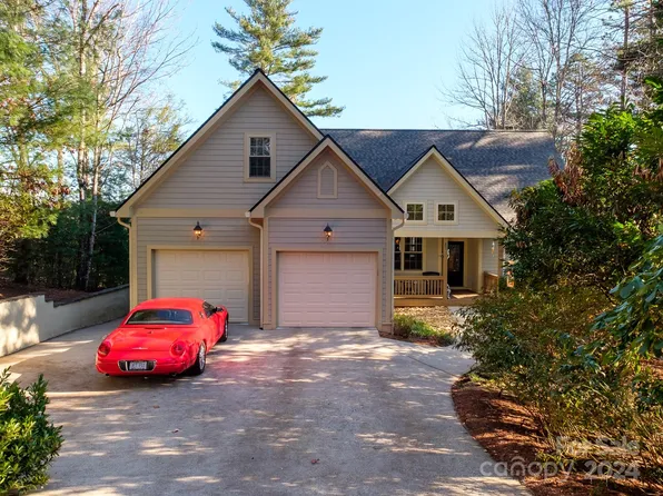 56 Uloque Ct, Brevard, NC 28712