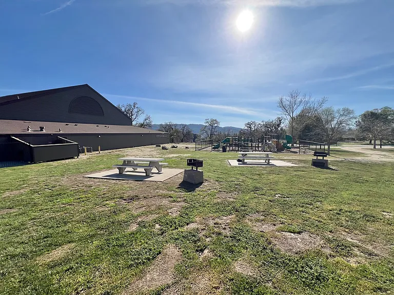 27030 Oakflat Dr — Photo 39
