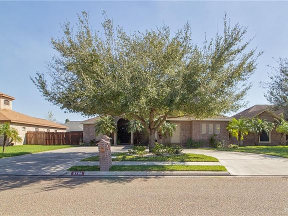 2nd image of 3706 Aspen Dr
