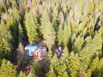 255 Bucksnort Dr, Sagle, ID, 83860