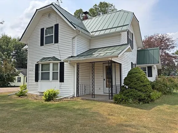 105 N HENDREN AVENUE, Greenwood, WI 54449
