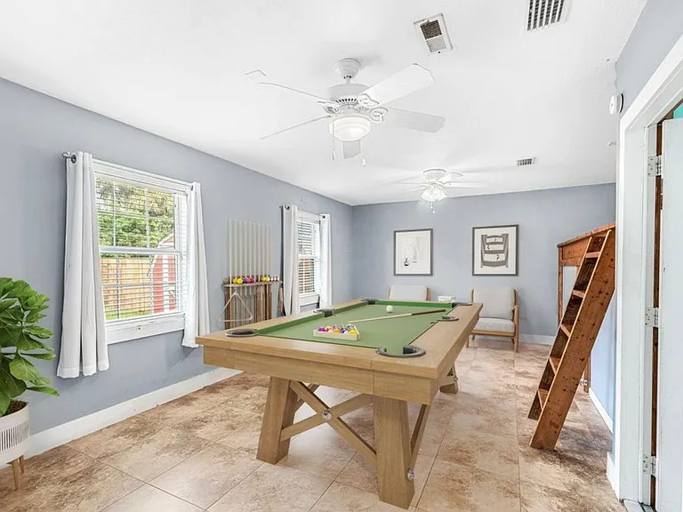 5235 Devon St — Photo 4