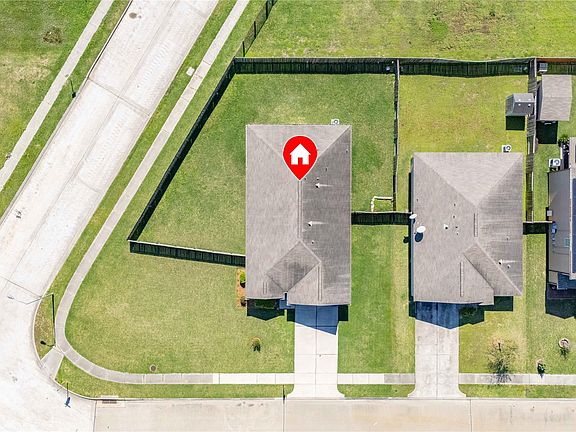 4th image of 6903 Musclewood Rd