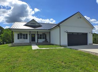 37630 Price Rd, Logan, OH 43138