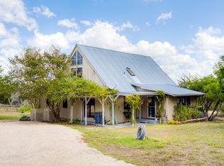 160 Real Woods Vw, Kerrville, TX 78028