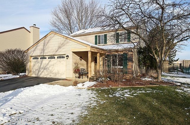 1st image of 1009 Hyde Park Ln