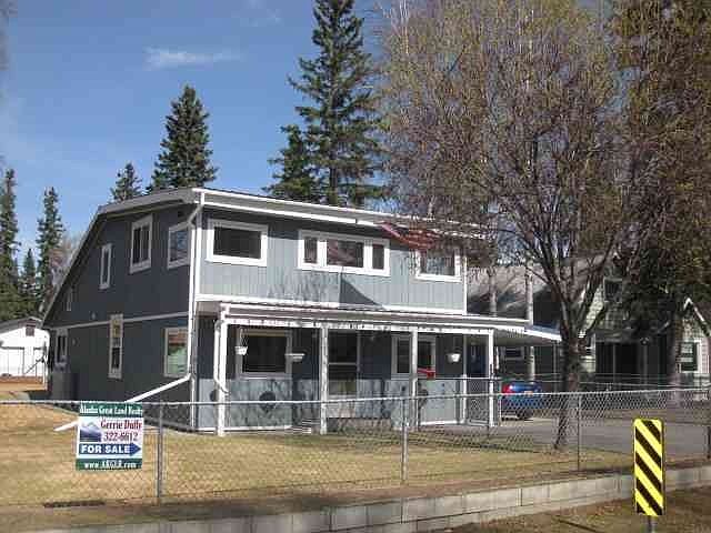 1st image of 416 Glacier Ave