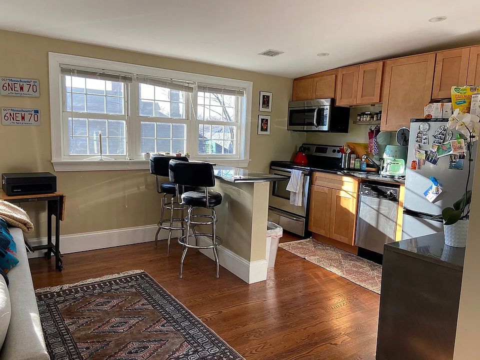 1st image of 9 Hathaway St #3
