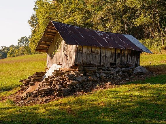 54th image of 3685 Martin Ervin Rd