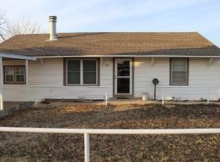 427 Cheyenne Ave, Canadian, TX 79014