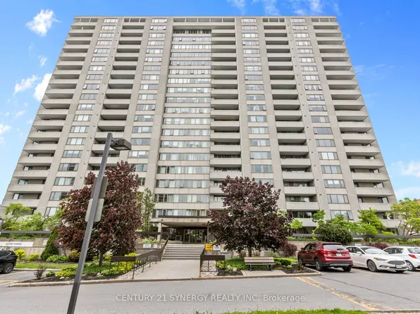 2625 Regina St #107, Ottawa, ON K2B 5W8