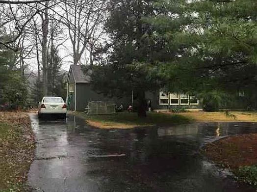 2nd image of 24 Geisinger Ave