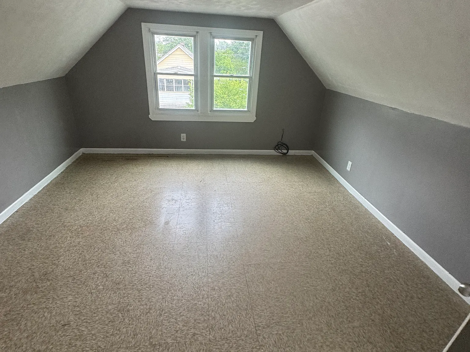 1 bed, 400 sqft, $750 — Photo 2