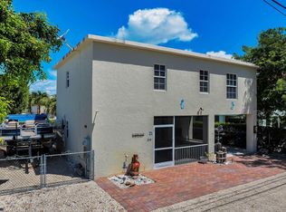 21 Poinciana Dr, Key Largo, FL 33037