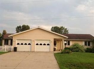 105 Harper Hill Dr, Battle Creek, MI 49014