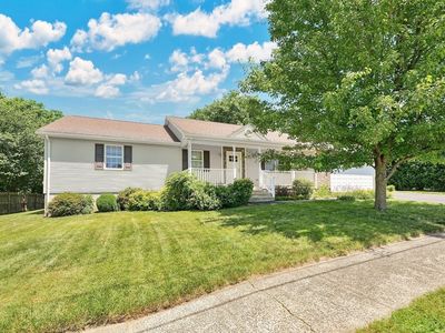 16 Amherst St, Chicopee, MA, 01013