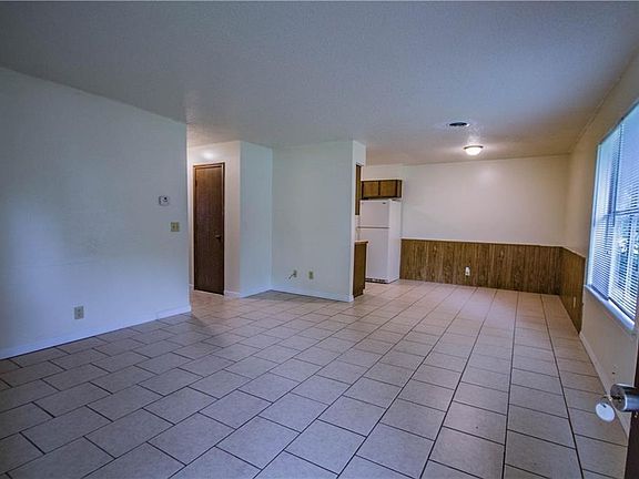 2nd image of 1205 N 12th St