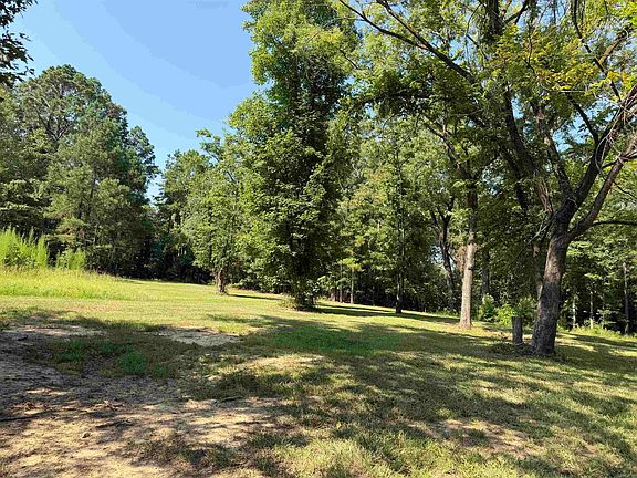 4th image of 30 Acres