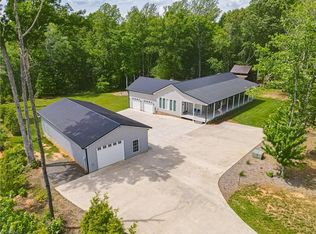 8958 Lasater Rd, Clemmons, NC 27012