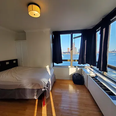 Rented by Luxury Habitat | media 5