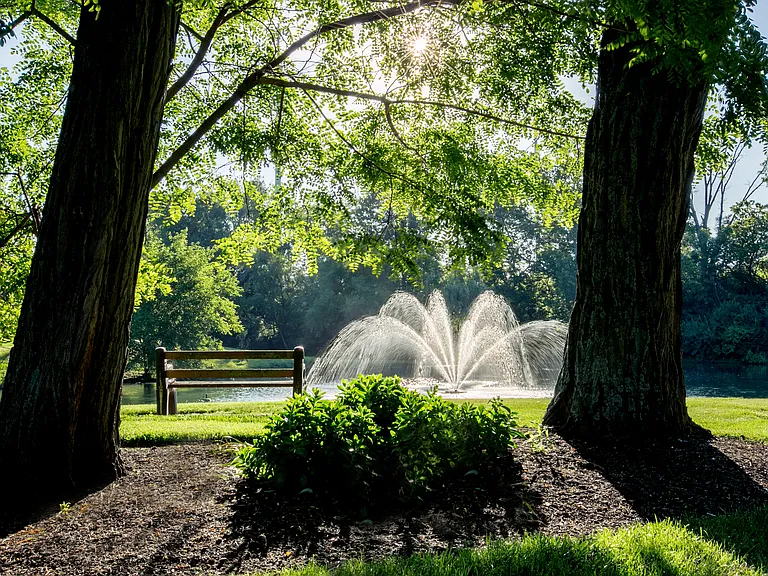 Pond at Olde Montgomery Apartments