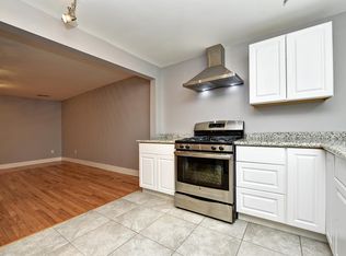 402 S Main St, Wabash, PA