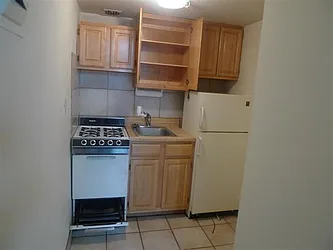 Rented by Guidance Realty Corp.