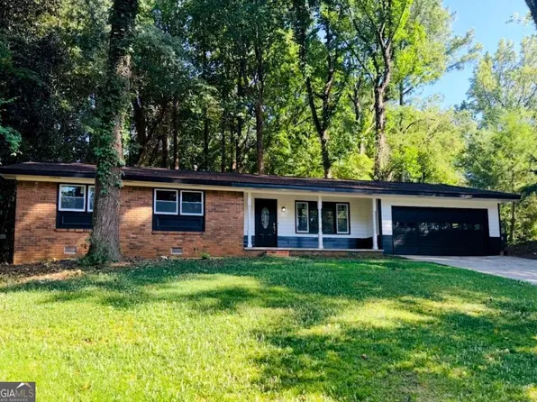 4205 Commodore Dr, Chamblee, GA 30341
