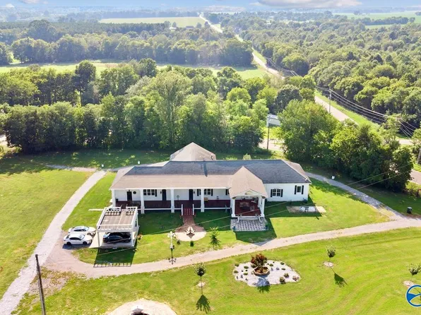 264 Old Winchester Rd, New Market, AL 35761