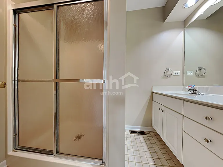 3415 Turnberry Dr — Photo 10