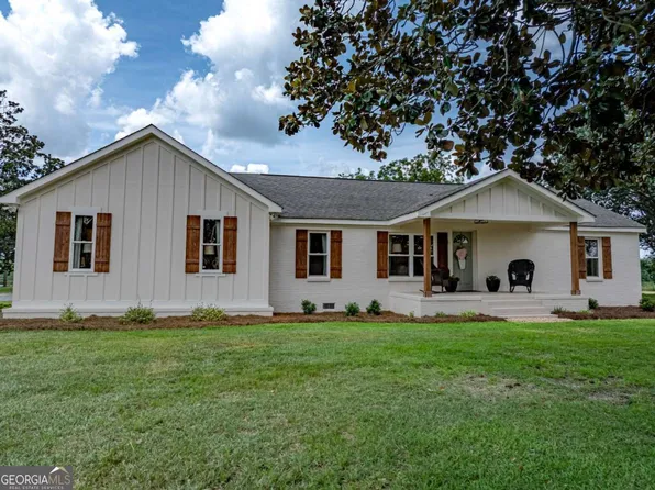 950 Crawley Rd, Omega, GA 31775