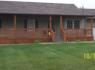 4222 Adams Rd, Stockbridge, MI 49285