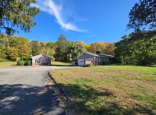 146 Lathrop Rd, Plainfield, CT 06374