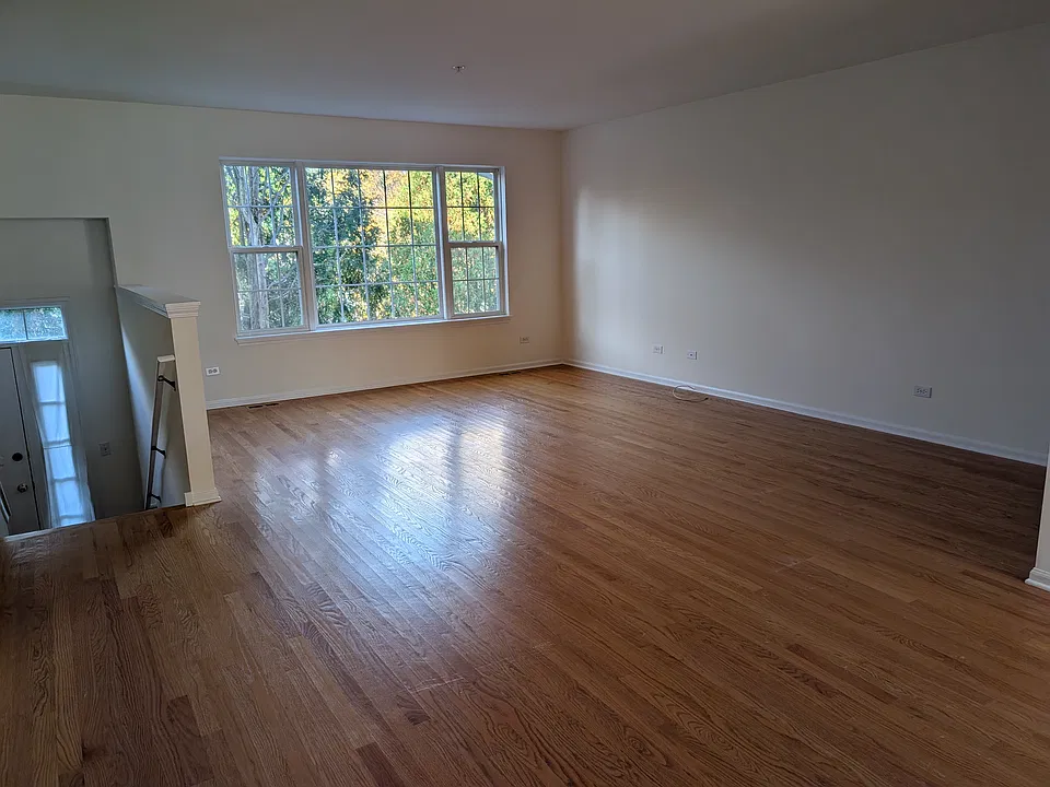 7XX River Walk Dr