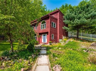 371 Collinsville Rd, Unionville, CT 06085