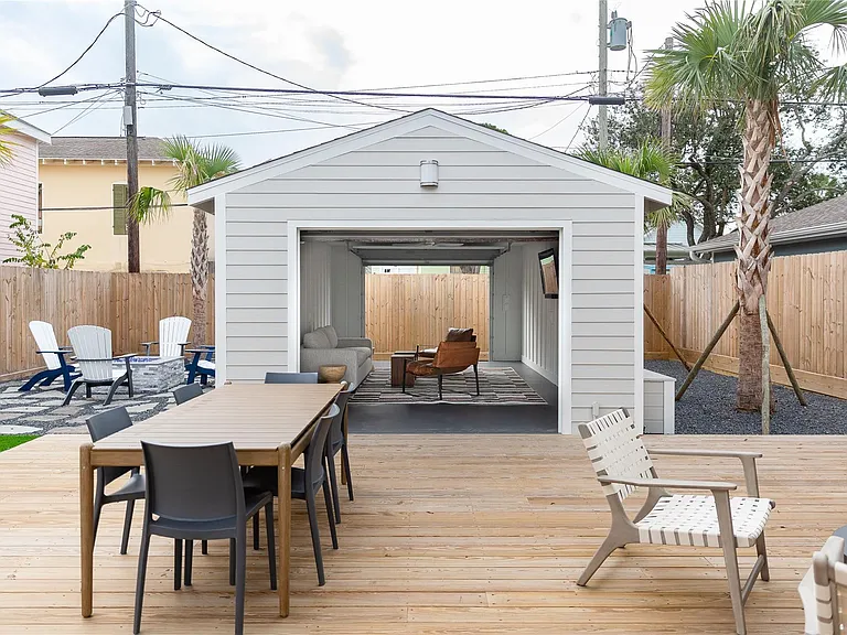 3209 Avenue P 1/2 — Photo 26