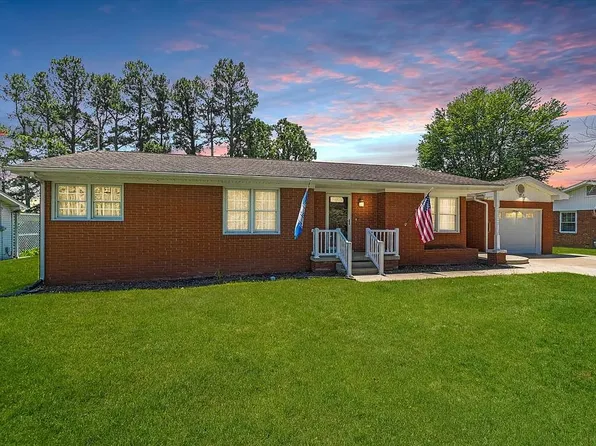 126 Quinten Dr, Madisonville, KY 42431