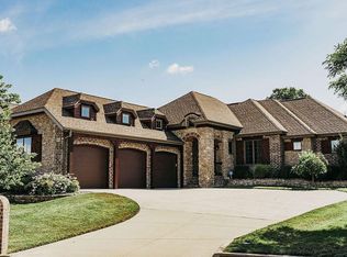 4450 S Swedish Ivy Ave, Springfield, MO 65804