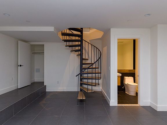 2nd image of 246 Johnson Ave #1BB
